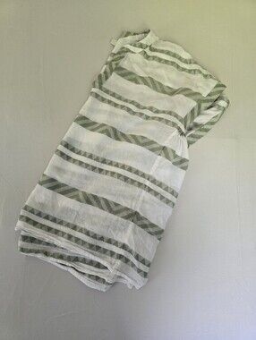 Vineyard Vines Top Size Large